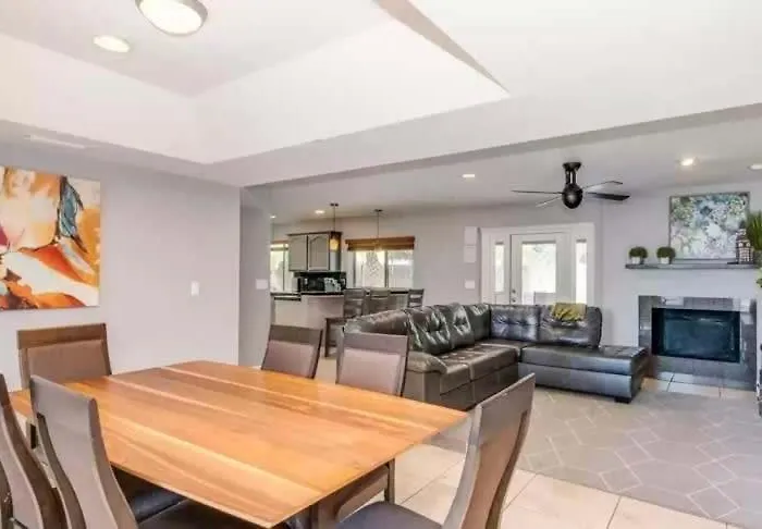 4 Bdr, Two Master Suite, Billiards & Desert Oasis Pool Scottsdale